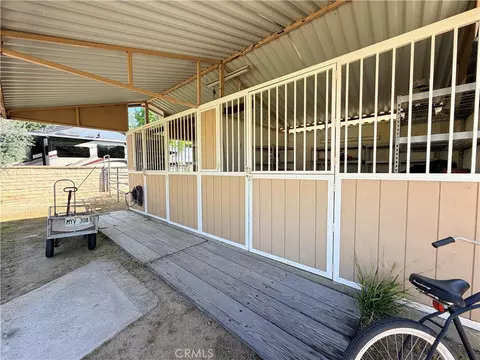 Exterior - 984 Oakmont Ct, Simi Valley, CA 93065 photo 8 of 26