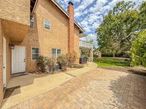 Exterior - 984 Oakmont Ct, Simi Valley, CA 93065 photo 17 of 26