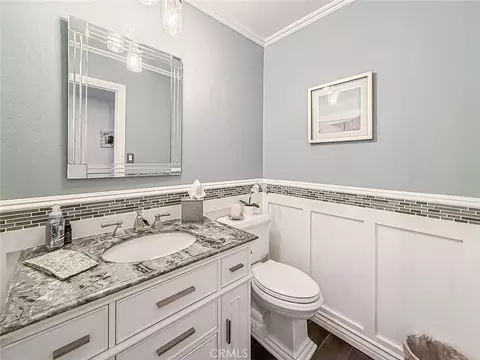 Bath - 984 Oakmont Ct, Simi Valley, CA 93065 photo 1 of 11