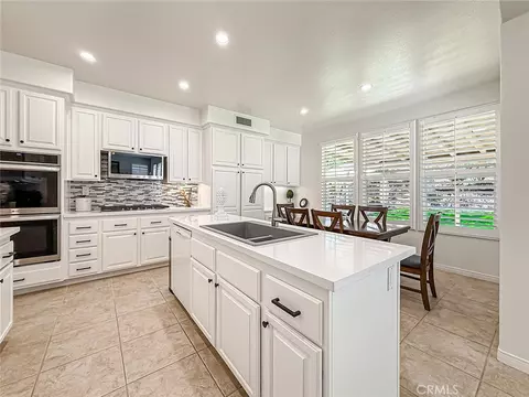 Kitchen - 2548 Rudolph, Simi Valley, CA 93065 photo 2 of 8