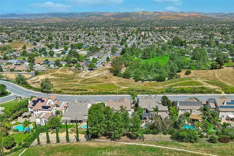 View/Area - 2548 Rudolph, Simi Valley, CA 93065 photo 4 of 8
