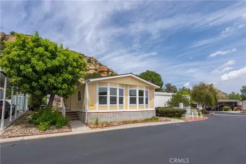 24303 Woolsey Cyn #81, Canoga Park, CA 91304