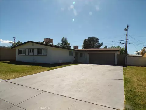 44715 5th St E, Lancaster, CA 93535
