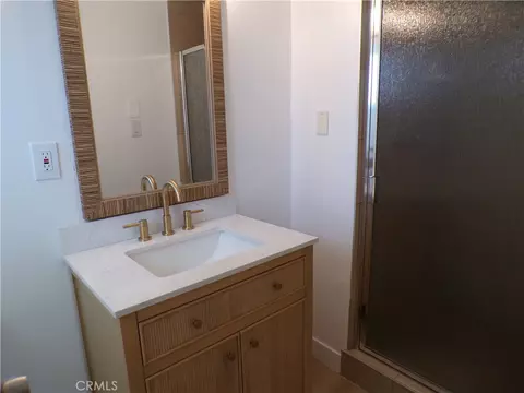 Bath - 44715 5th St E, Lancaster, CA 93535 photo 2 of 3