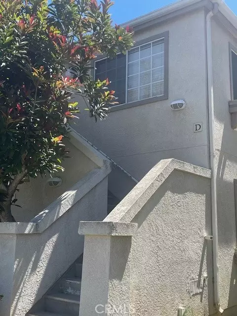 1245 Fitzgerald Rd #D, Simi Valley, CA 93065