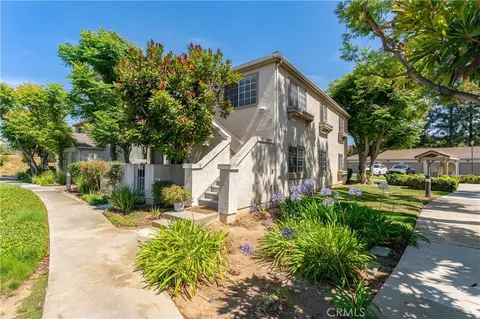 1245 Fitzgerald Rd #D, Simi Valley, CA 93065