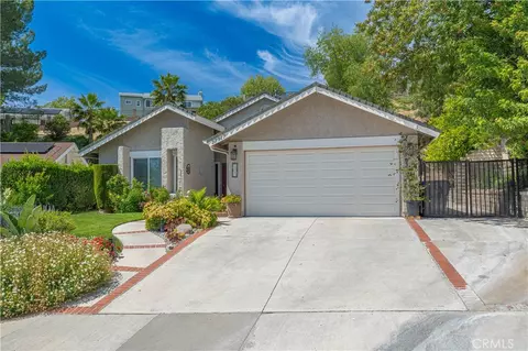 27917 Redwood Glen Rd, Valencia, CA 91354