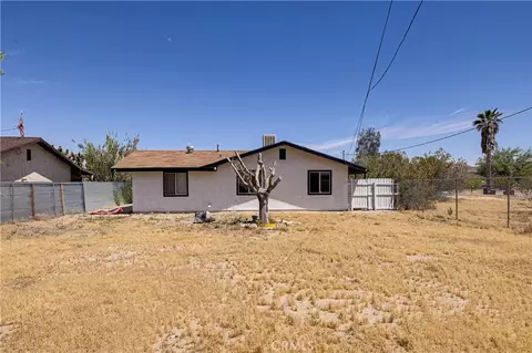 Exterior - 7100 Cholla Ave, Yucca Valley, CA 92284 photo 1 of 9