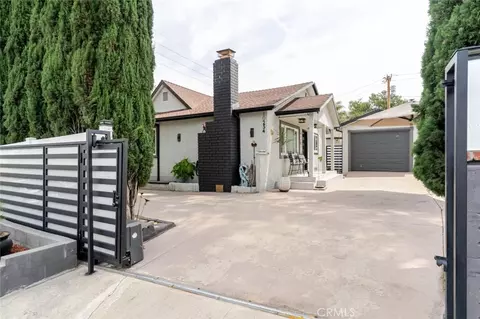 10254 Floralita Ave, Sunland, CA 91040