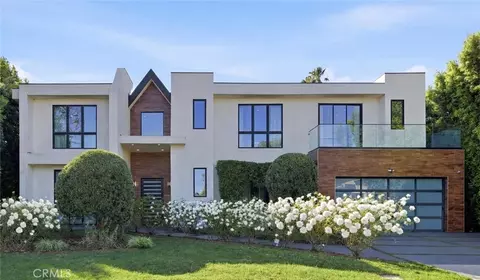 4545 Stern Ave, Sherman Oaks, CA 91423
