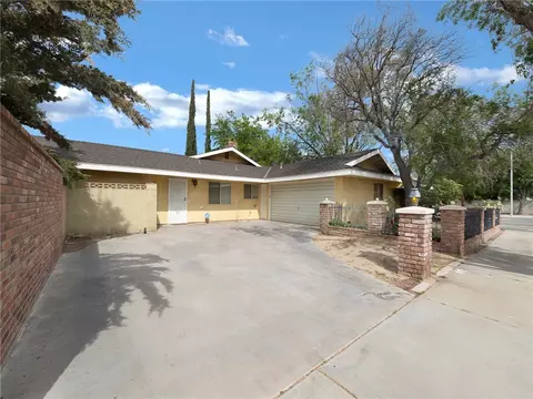 Exterior - 1150 E Lancaster, Lancaster, CA 93535 photo 10 of 10