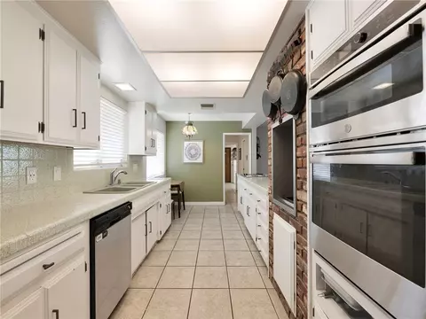 Kitchen - 1150 E Lancaster, Lancaster, CA 93535 photo 1 of 3