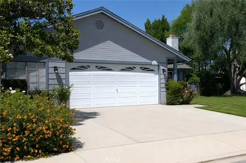28015 Tupelo Rdg, Valencia, CA 91354