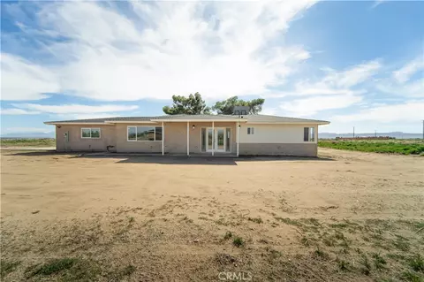49020 70th W, Lancaster, CA 93536
