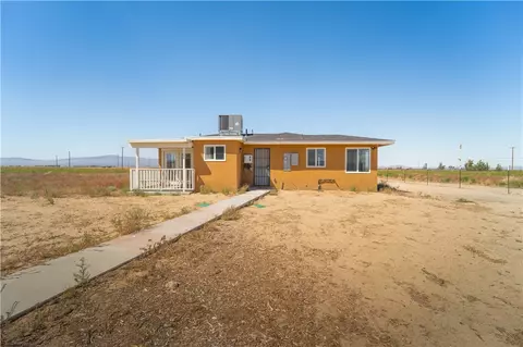 Exterior - 49040 70th W, Lancaster, CA 93536 photo 2 of 5