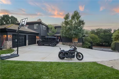 2514 Sierra Crk, Agoura Hills, CA 91301