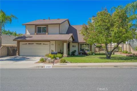 27939 Caraway Ln, Saugus, CA 91350