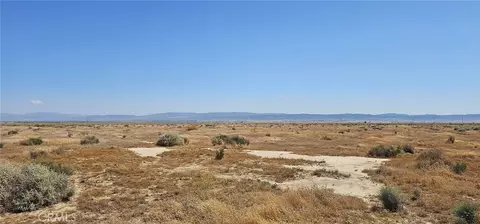 0 55th West Avenue C-10, Lancaster, CA 93536