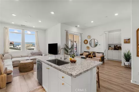 27466 Mercantile Ct #303, Valencia, CA 91381