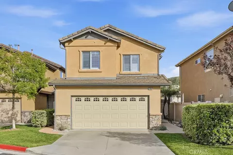 27247 Marisa Dr, Canyon Country, CA 91387