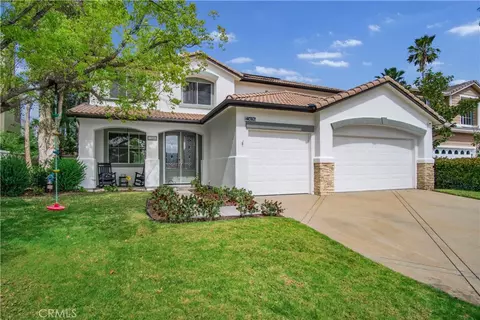 25696 Moore Ln, Stevenson Ranch, CA 91381