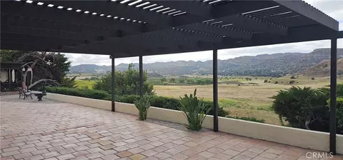 8971 Moorcroft, West Hills, CA 91304