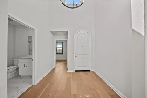Entry Way - 20560 Galloway Dr, Saugus, CA 91350 photo 2 of 6