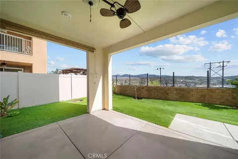 Exterior - 20560 Galloway Dr, Saugus, CA 91350 photo 4 of 9