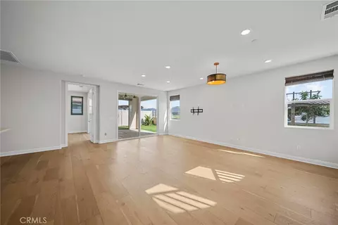 Living - 20560 Galloway Dr, Saugus, CA 91350 photo 2 of 9
