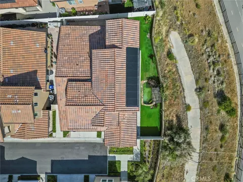 View/Area - 20560 Galloway Dr, Saugus, CA 91350 photo 3 of 6