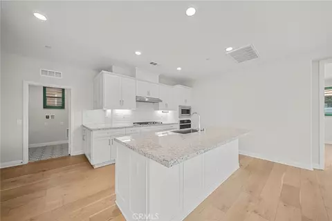 Entry Way - 20560 Galloway Dr, Saugus, CA 91350 photo 5 of 6