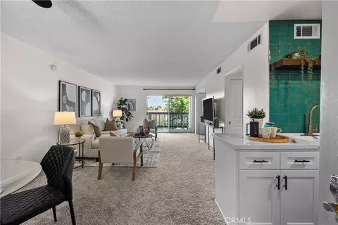 23515 Lyons #271, Valencia, CA 91355