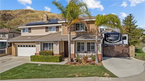 28932 Rock Canyon Dr, Santa Clarita, CA 91390