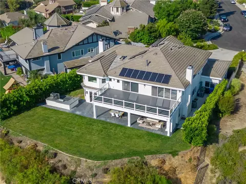 24686 Wooded Vis, West Hills, CA 91307