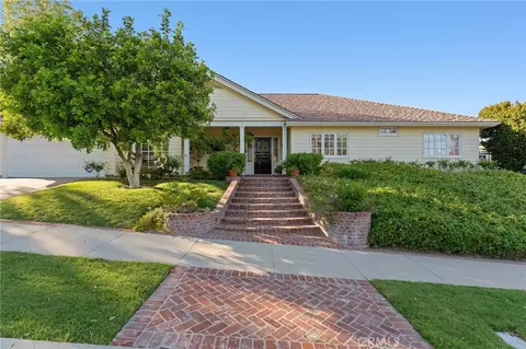 23837 Killion St, Woodland Hills, CA 91367