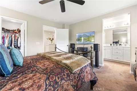 Bedroom - 19527 Opal Ln, Saugus, CA 91350 photo 4 of 4