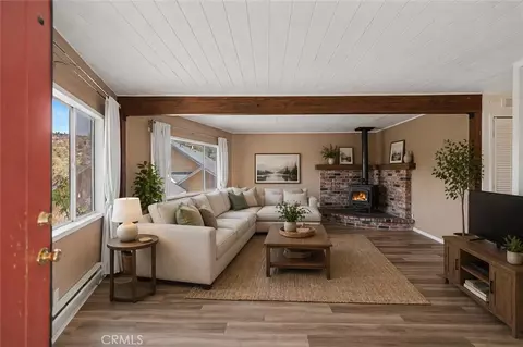 2028 Linden Dr, Pine Mountain Club, CA 93222
