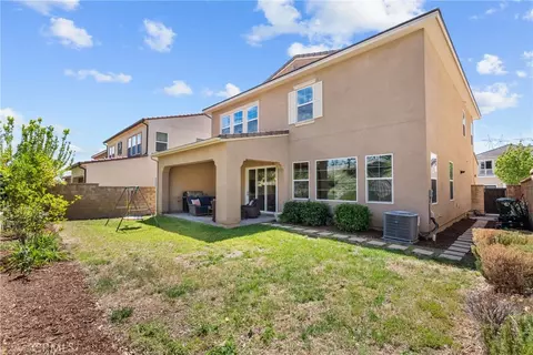 Exterior - 27624 Solana, Saugus, CA 91350 photo 6 of 14