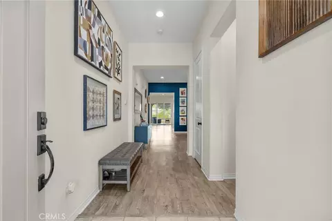 Entry Way - 27624 Solana, Saugus, CA 91350 photo 1 of 5