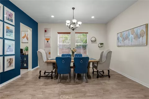 Dining - 27624 Solana, Saugus, CA 91350 photo 2 of 3