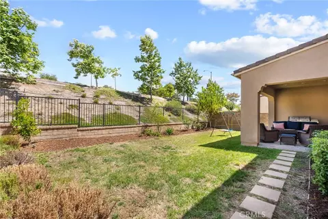 Exterior - 27624 Solana, Saugus, CA 91350 photo 5 of 14