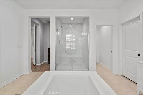 Entry Way - 27624 Solana, Saugus, CA 91350 photo 5 of 5