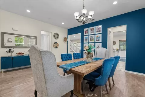 Dining - 27624 Solana, Saugus, CA 91350 photo 3 of 3