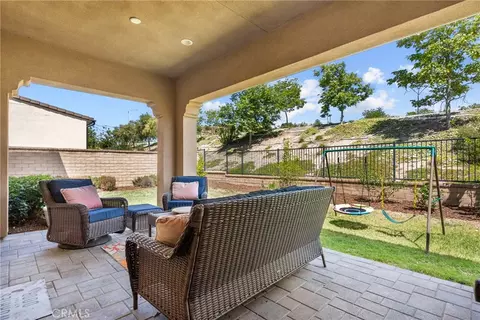 Exterior - 27624 Solana, Saugus, CA 91350 photo 4 of 14