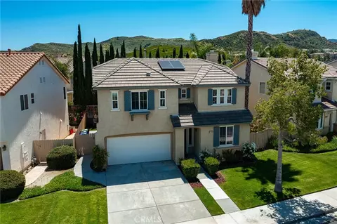 17616 Medley Rdg, Canyon Country, CA 91387