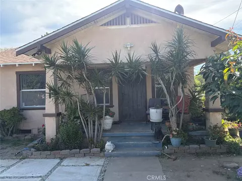 244 N 10th, Santa Paula, CA 93060