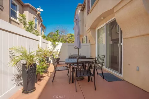 Exterior - 3604 Dunkirk Dr, Oxnard, CA 93035 photo 1 of 3
