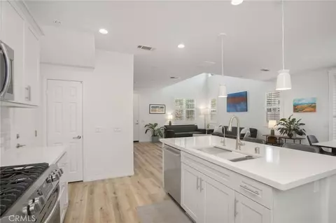 Entry Way - 3604 Dunkirk Dr, Oxnard, CA 93035 photo 1 of 2