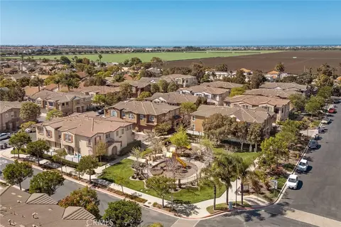 View/Area - 3604 Dunkirk Dr, Oxnard, CA 93035 photo 3 of 6