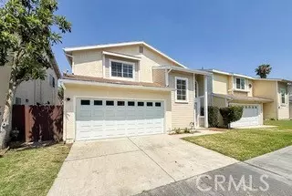 11560 Honeyglen Rd, Pacoima, CA 91331